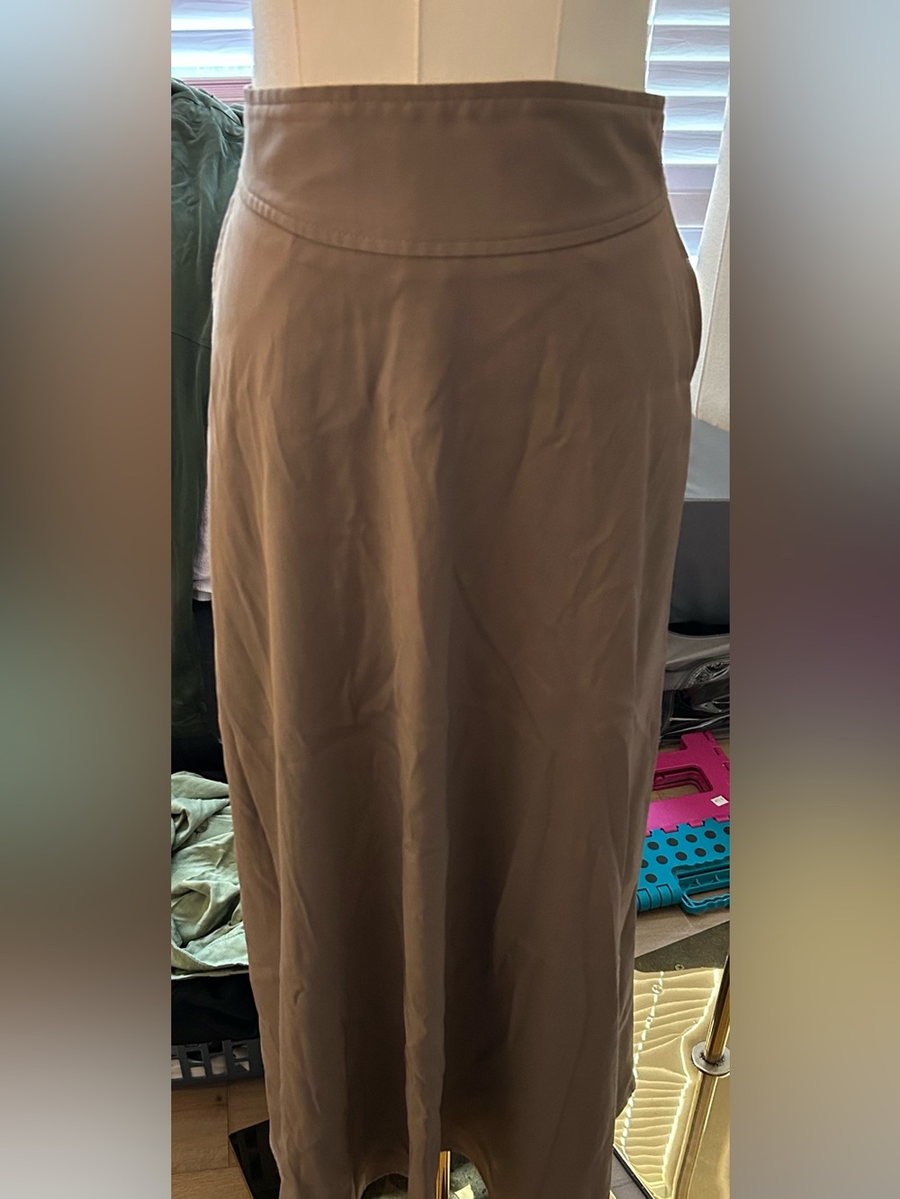 Max Sudoo High-Waist Brown Midi Skirt